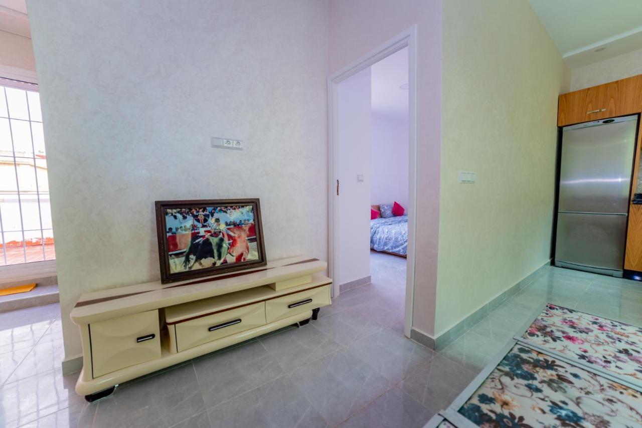 Velasquez Appartements Fast Wifi And Ocean View Tánger Exterior foto